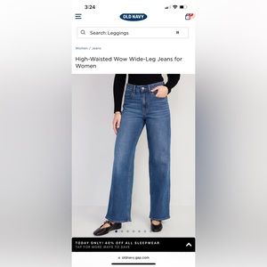 Old Navy jeans—high waisted wide leg.